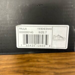 Size 7 women’s Paula sneakers from Shu Shop